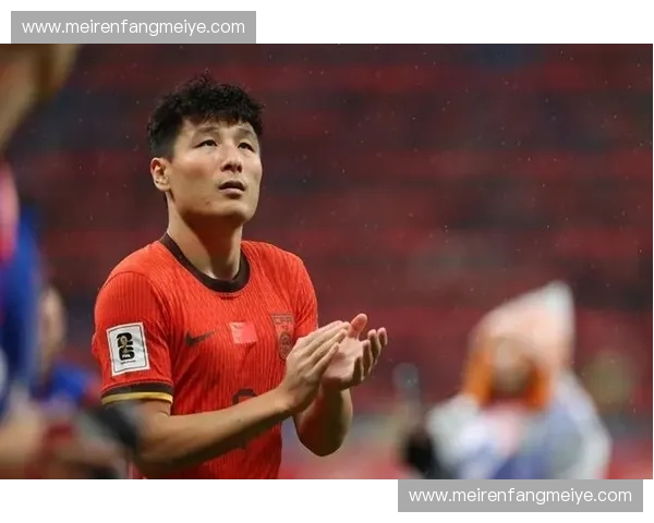 武磊替补达成百场里程碑,中国男足客场险胜新加坡队 武磊替补达成百场里程碑,中国男足客场险胜新加坡队